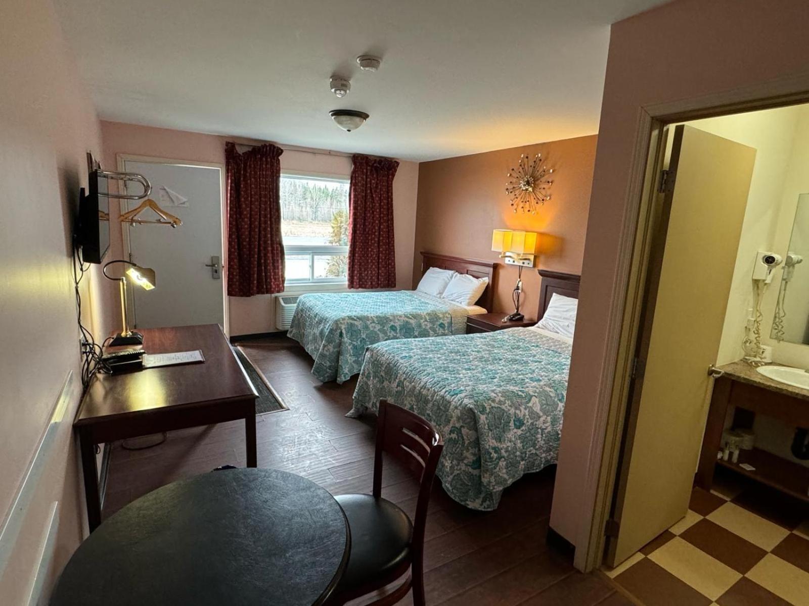 Travel Inn Cochrane Exteriér fotografie